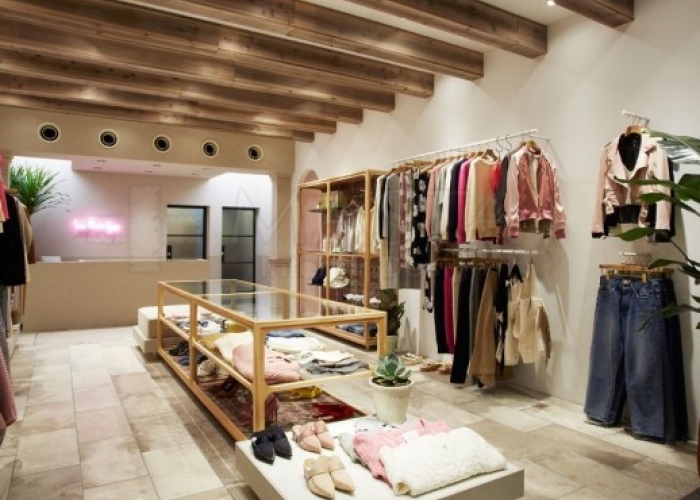 THIẾT KẾ SHOP THỜI TRANG - CHỊ HUYỀN - HÀ NỘI