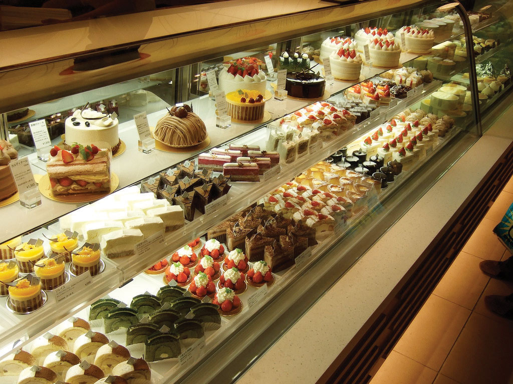 thiết kế cửa hàng bánh