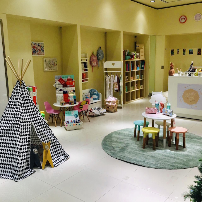 Khám Phá Thiết Kế Nội Thất Shop Qùa Tặng Trẻ Em