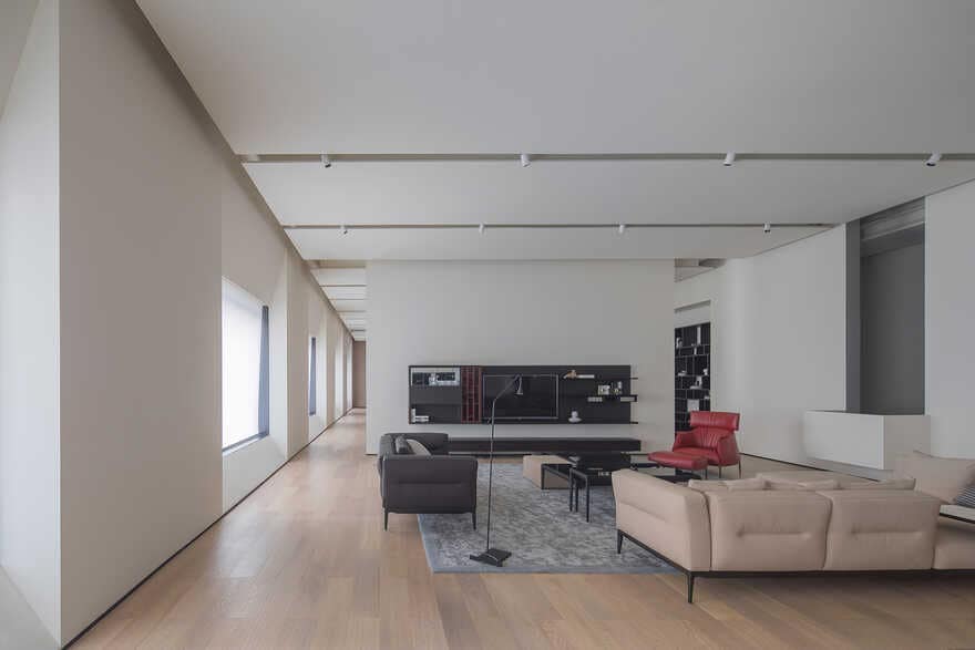 Thiết kế showroom trưng bày nội thất sang trọng