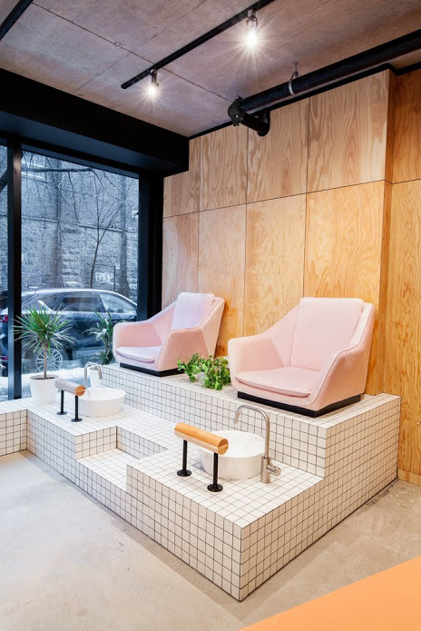 Bật mí những thứ bên trong một nail spa cao cấp có gì