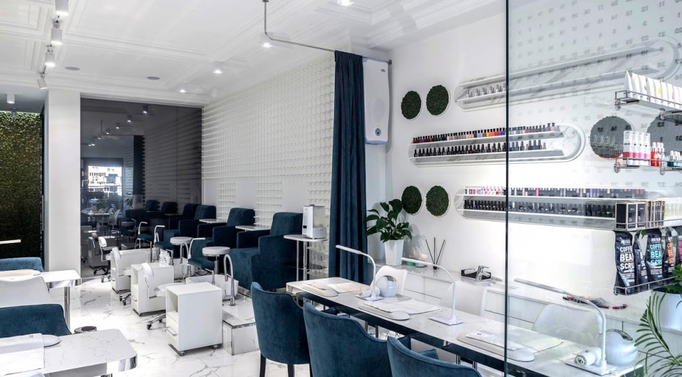 Mẫu thiết kế nội thất tiệm nail khiến chị em mê mệt