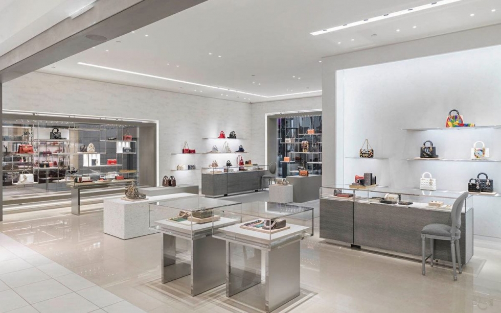 Thiết kế nội thất shop thời trang cực đỉnh dành cho chị em phụ nữ