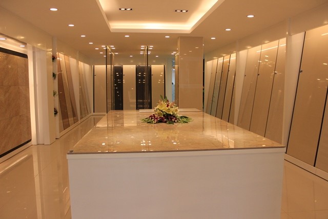 Thiết kế nội thất showroom Gạch Men - Gạch ốp lát