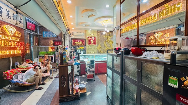 Hiện trạng trước khi thiết kế tiệm vàng Hưng Long, Vĩnh Long
