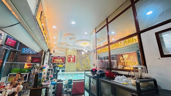 Hiện trạng trước khi thiết kế tiệm vàng Hưng Long, Vĩnh Long